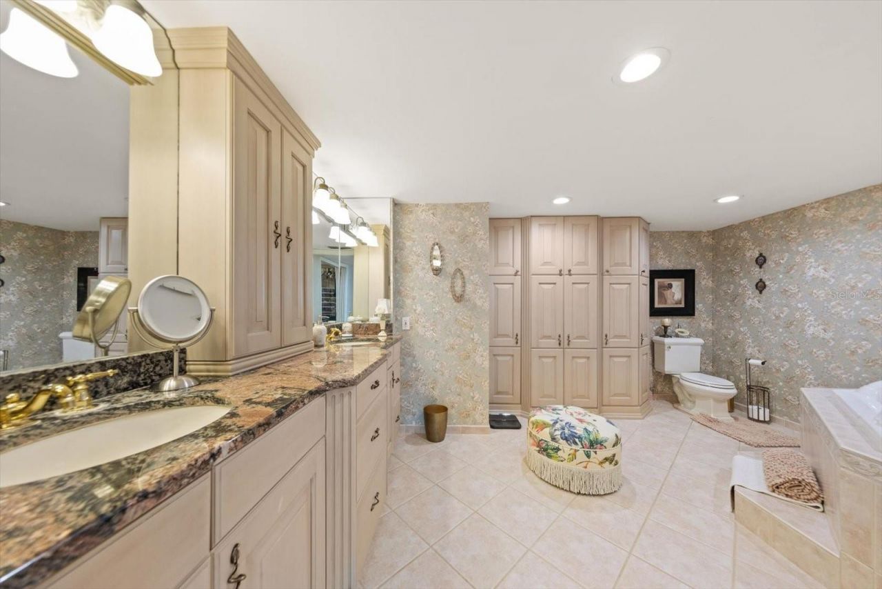 14820 Rue De Bayonne , Unit 505, Clearwater, FL 33762 Photo