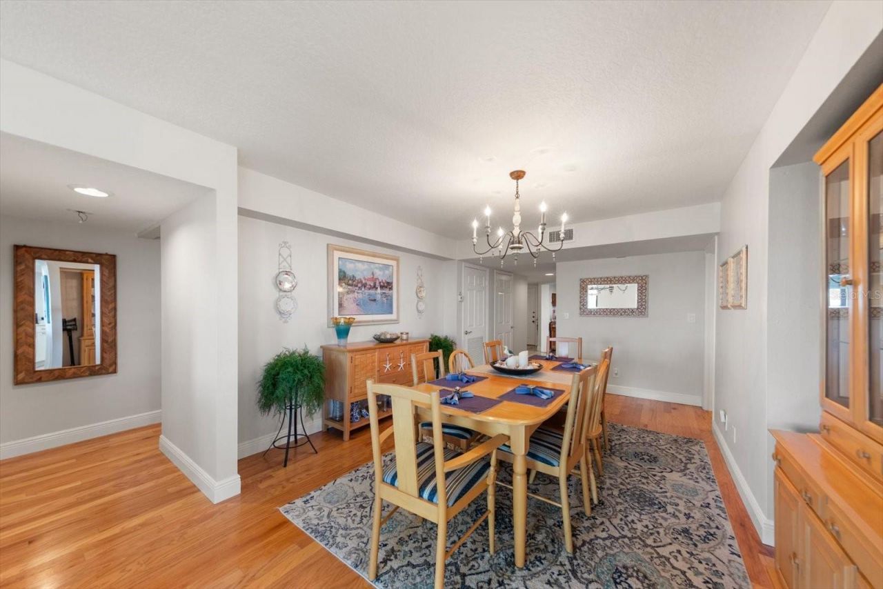 14820 Rue De Bayonne , Unit 505, Clearwater, FL 33762 Photo