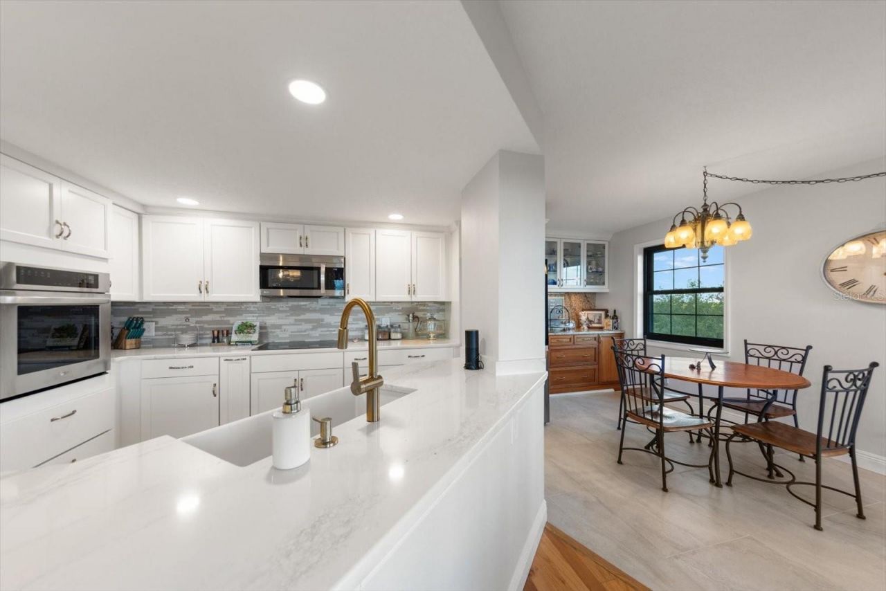 14820 Rue De Bayonne, Unit 505, Clearwater, FL 33762 Photo
