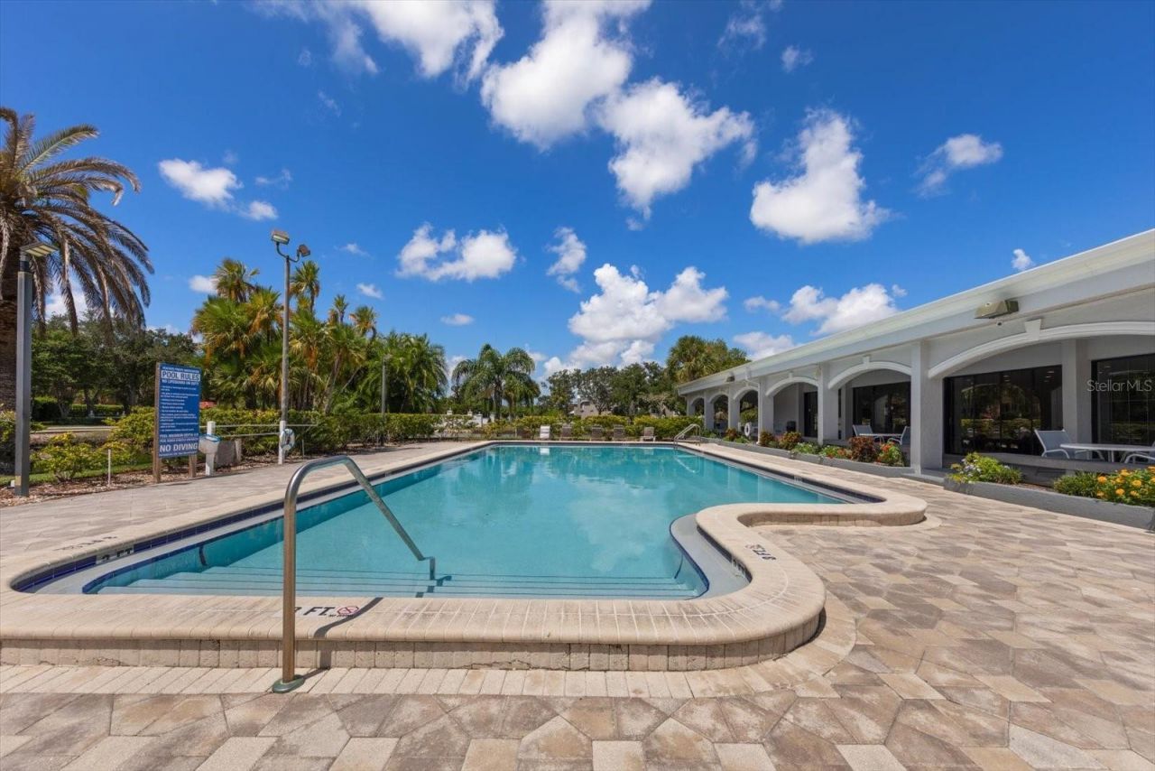 14820 Rue De Bayonne, Unit 505, Clearwater, FL 33762 Photo