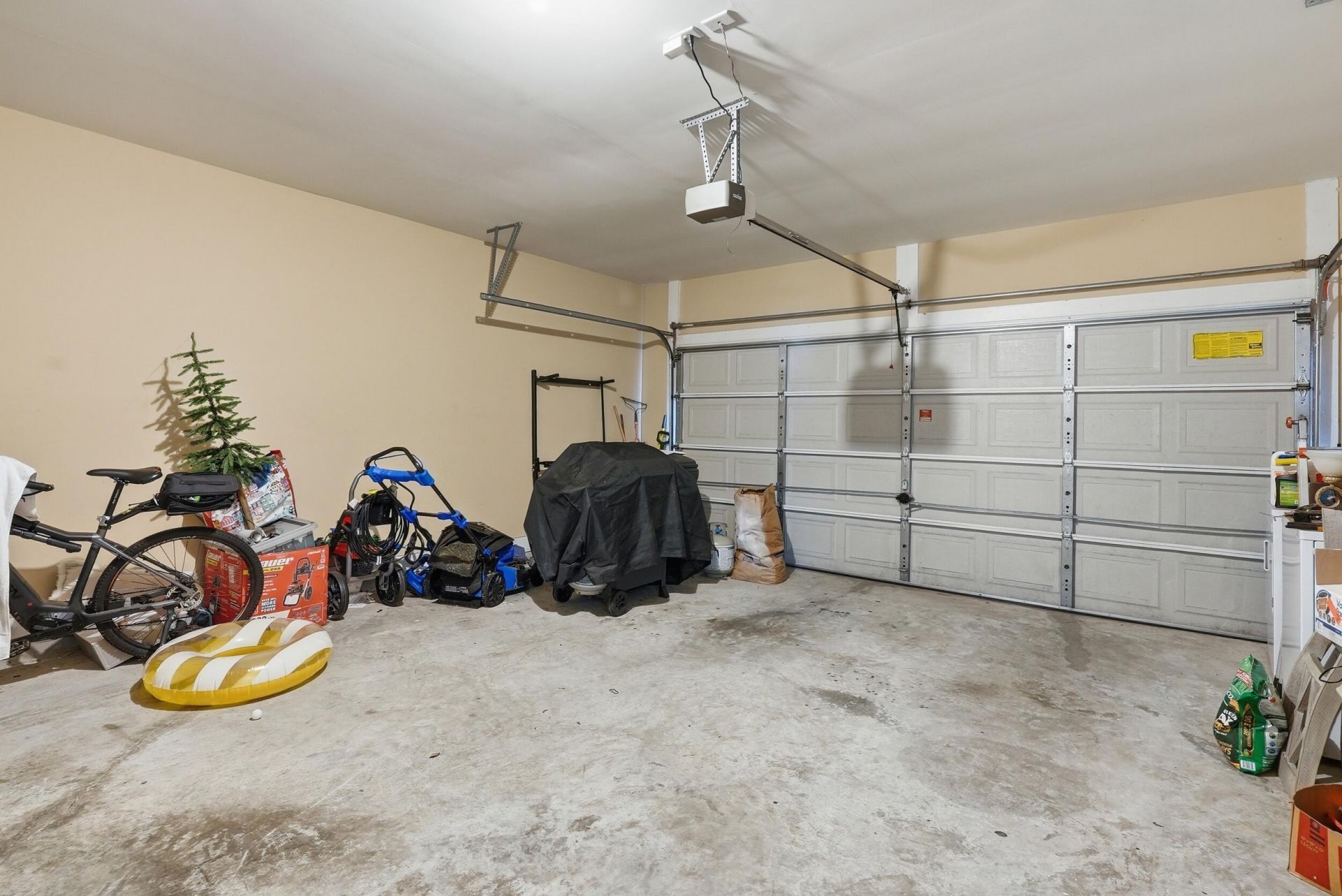 4905 Hillsborough Place Photo 27