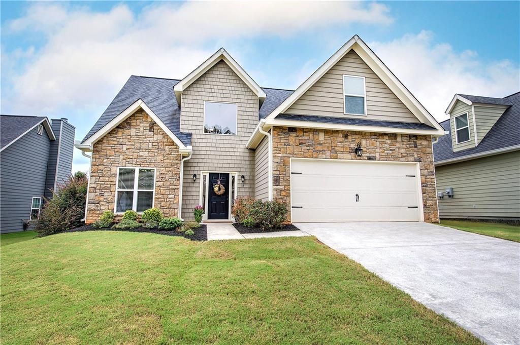 15 Blarneystone Way  Adairsville, GA 30103