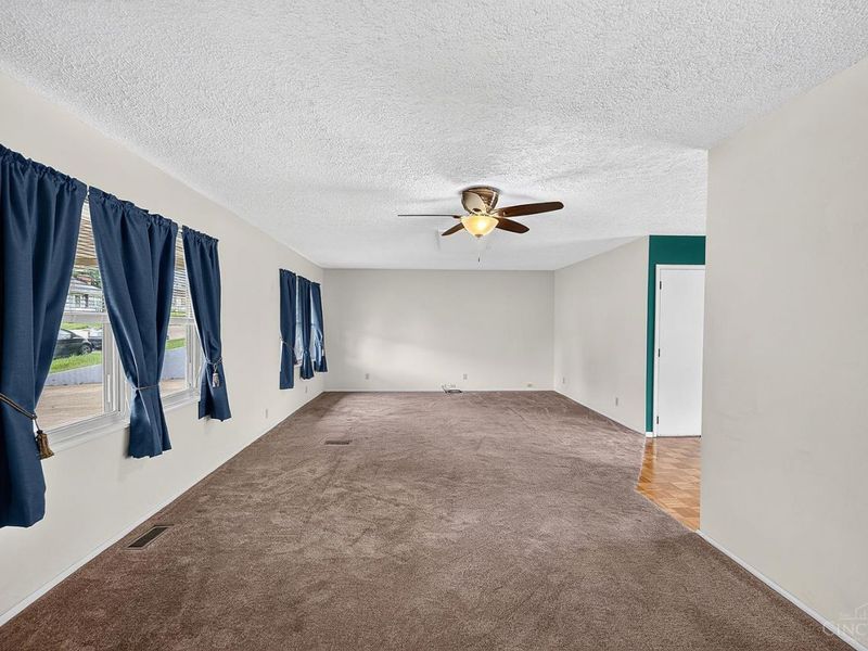 98 Moore Drive, Franklin, OH 45005 Photo 29
