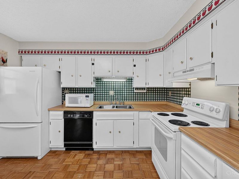 98 Moore Drive, Franklin, OH 45005 Photo 40