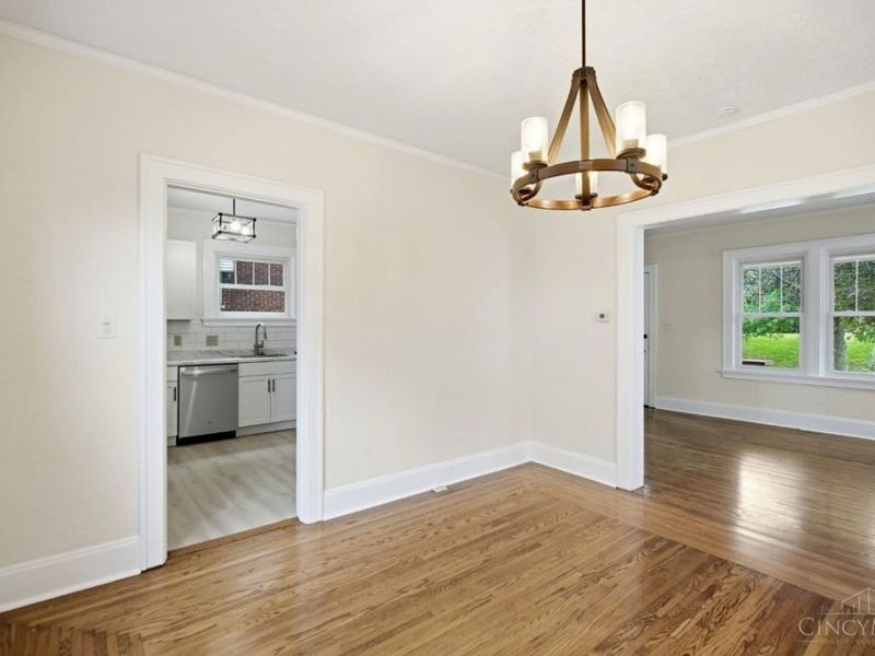 26 Escalon Street, Cincinnati, OH 45216 Photo 9