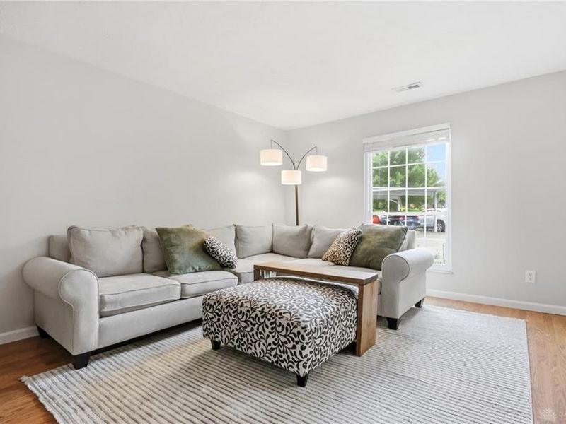 729 Clareridge Lane, Centerville, OH 45458 Photo 6