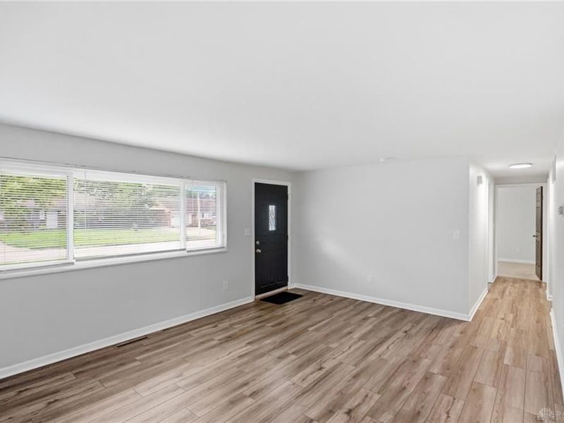 3960 Waterbury Drive, Kettering, OH 45439 Photo 12