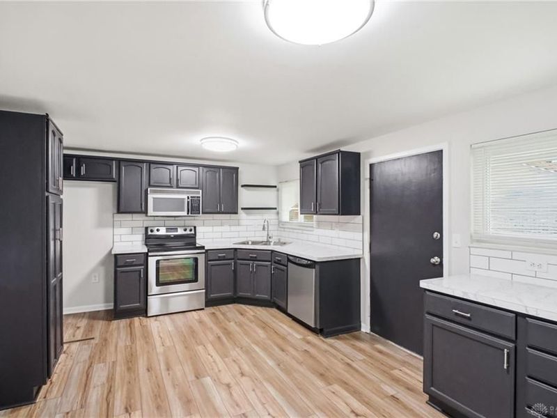 3960 Waterbury Drive, Kettering, OH 45439 Photo 17