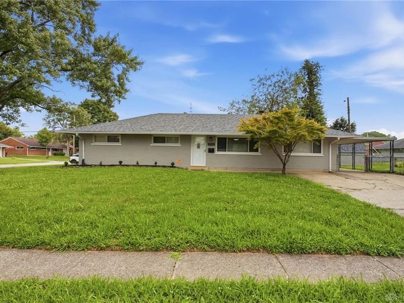 3960 Waterbury Drive, Kettering, OH 45439 Photo 4