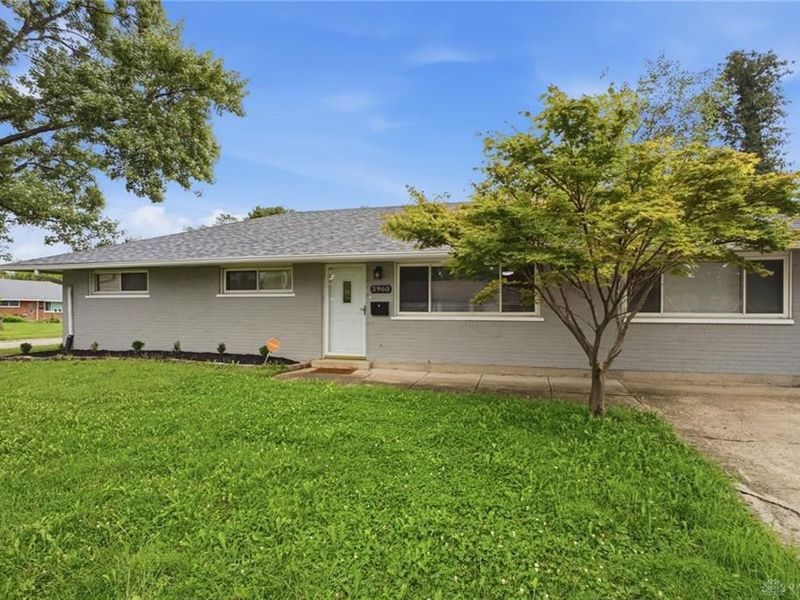 3960 Waterbury Drive, Kettering, OH 45439 Photo 6