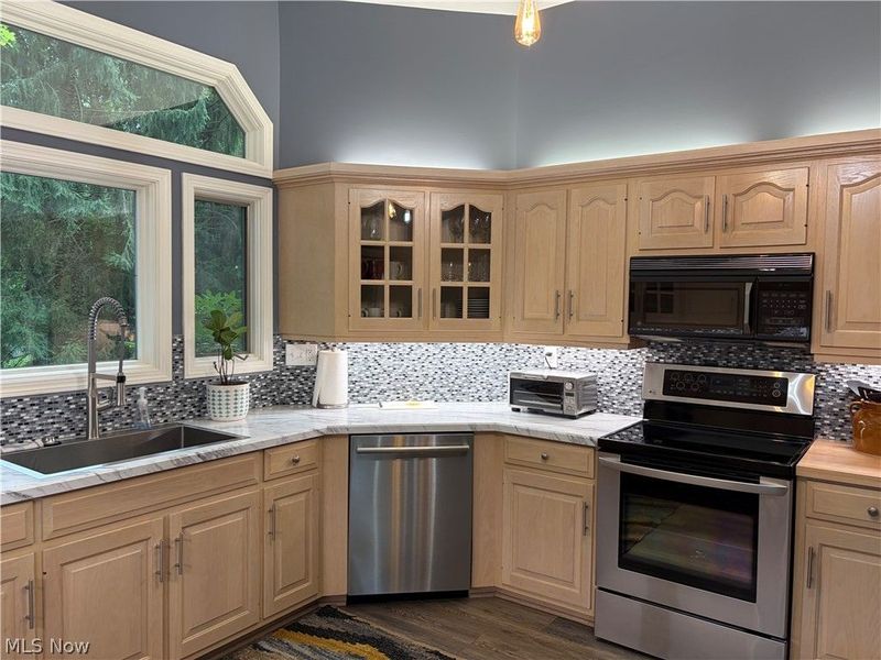 1556 Eden Drive , Wooster, OH 44691 Photo 8