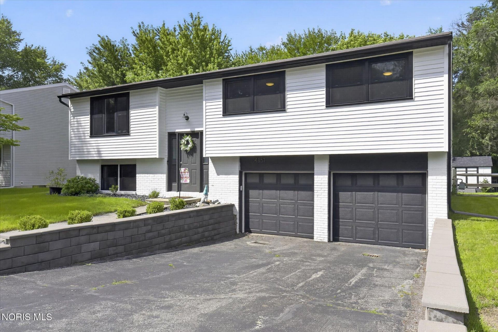 4851 Tamworth Road, Sylvania, OH 43560 Main Photo