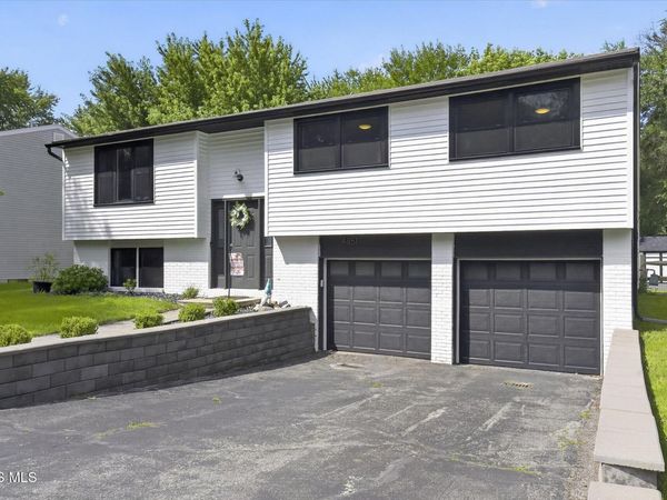 4851 Tamworth Road , Sylvania, OH 43560