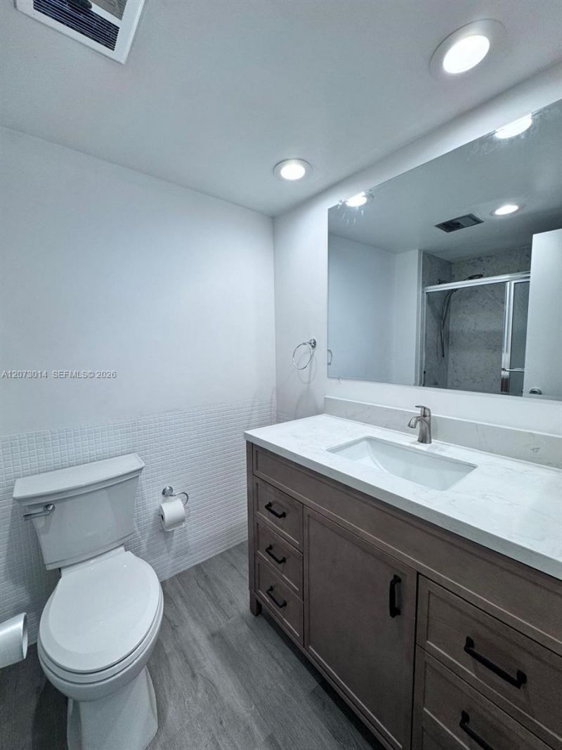 4010 Galt Ocean Dr, Unit 1411, Fort Lauderdale, FL 33308 Photo
