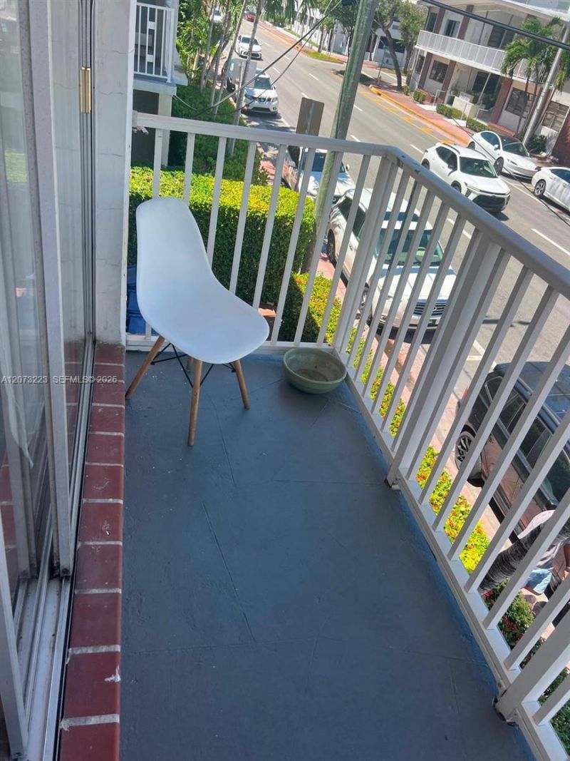 7720 Harding Ave, Unit 8, Miami Beach, FL 33141 Photo