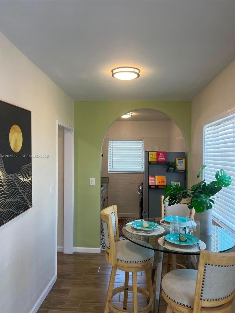 7720 Harding Ave, Unit 8, Miami Beach, FL 33141 Photo