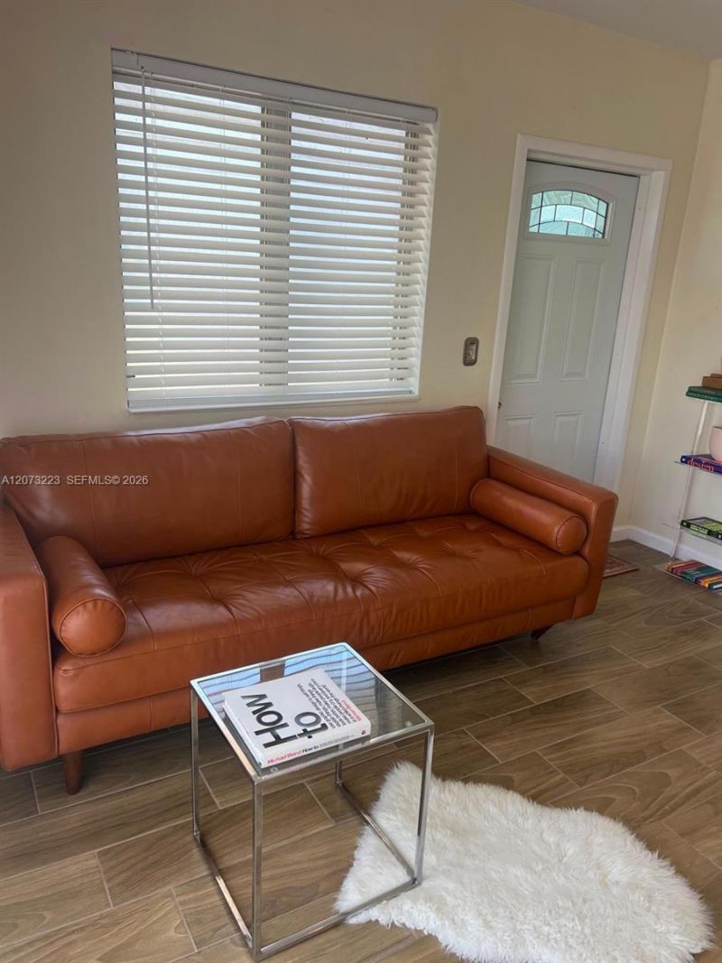 7720 Harding Ave, Unit 8, Miami Beach, FL 33141 Photo