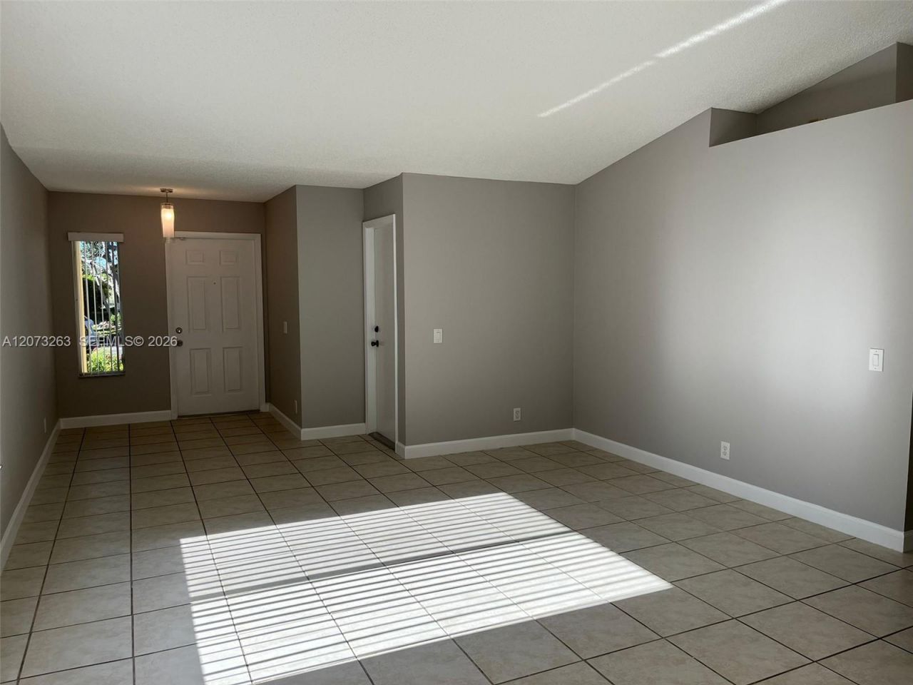 1542 Presidio Dr, Unit 1542, Weston, FL 33327 Photo