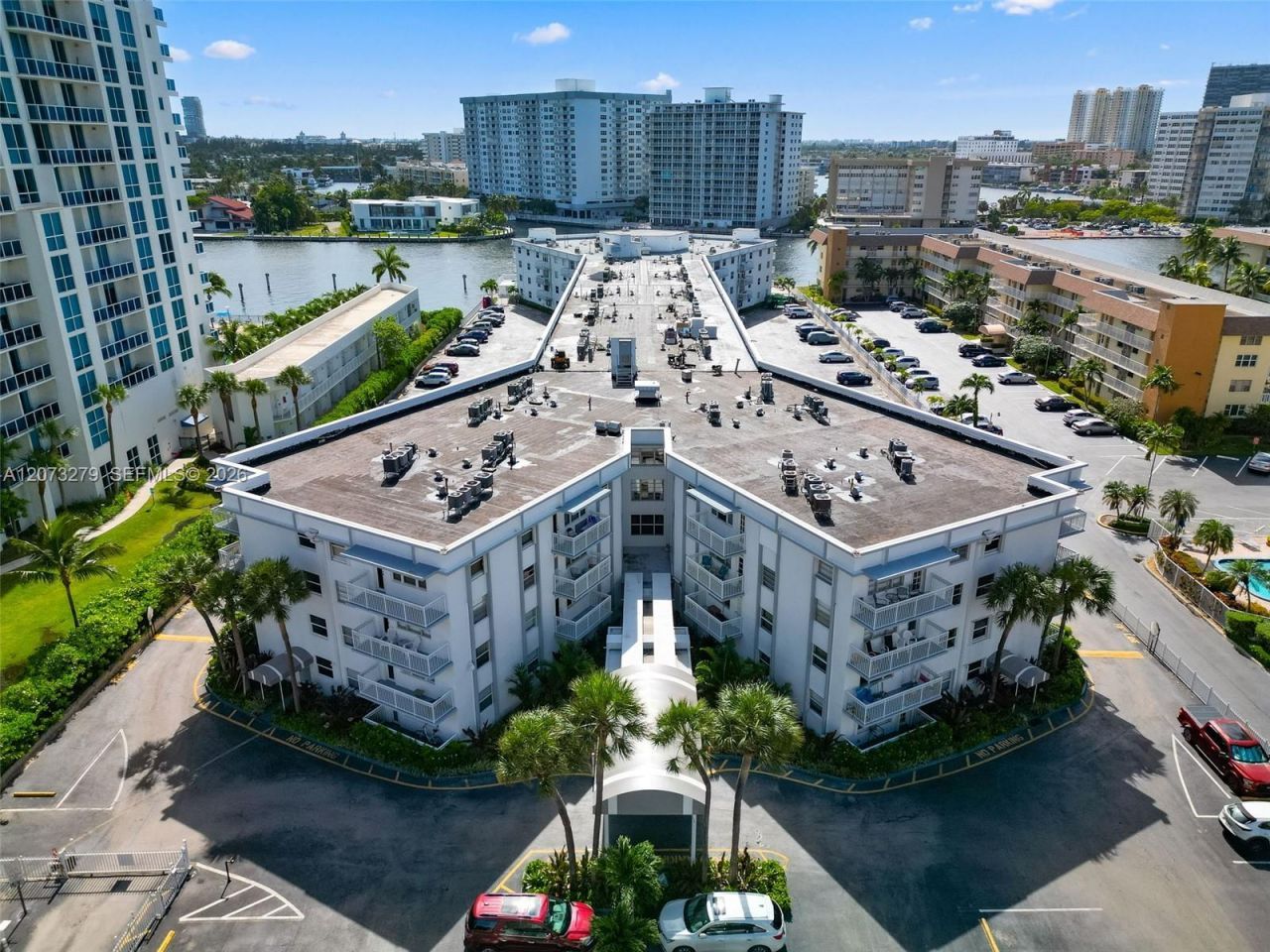1913 S Ocean Dr, Unit 208A, Hallandale Beach, FL 33009 Photo