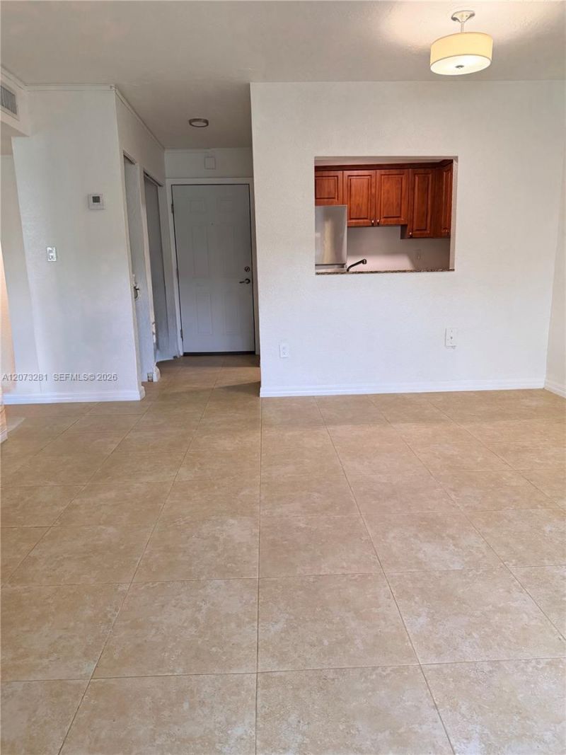 14500 SW 88th Ave , Unit 220, Palmetto Bay, FL 33176 Photo
