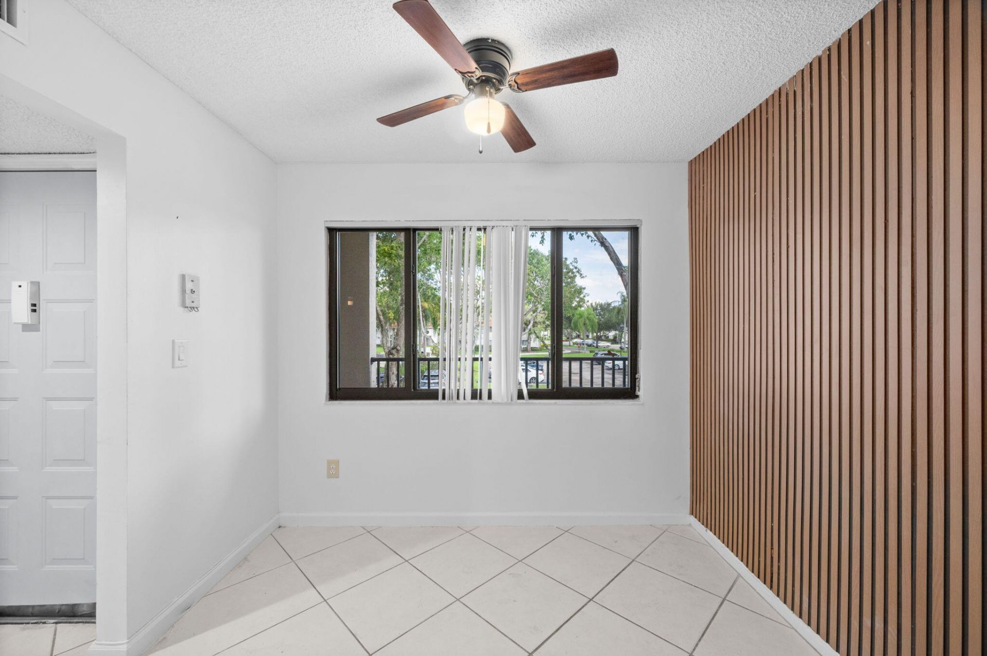 10837 W Clairmont Circle, Unit 208, Tamarac, FL 33321 Photo