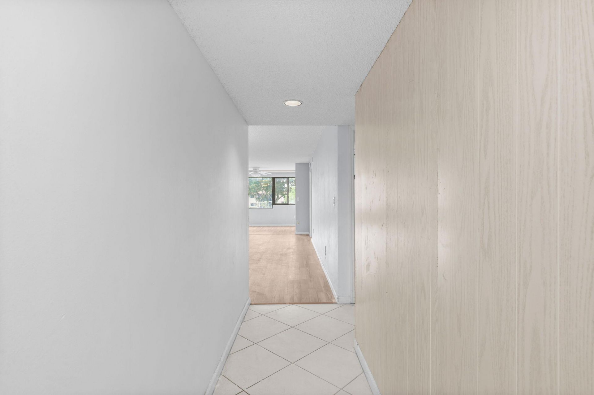 10837 W Clairmont Circle, Unit 208, Tamarac, FL 33321 Photo