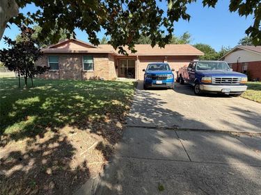 5712 Westhaven Drive, Fort Worth, TX 76132