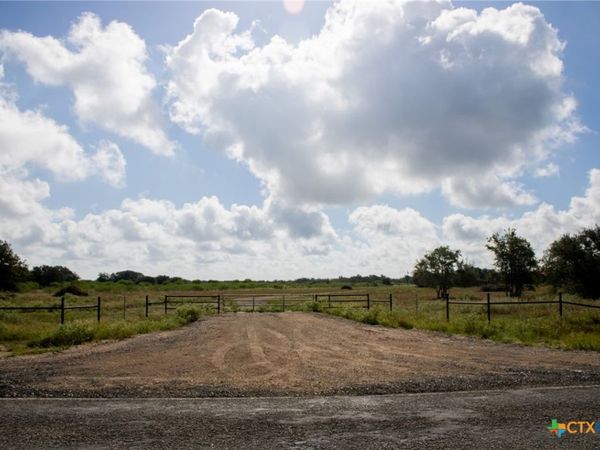 4197 FM 2987, Fannin, TX 77963