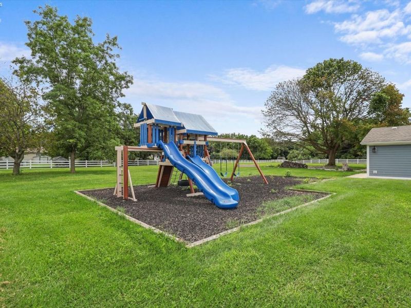 1553 NW Catawba Road, Port Clinton, OH 43452 Photo 5