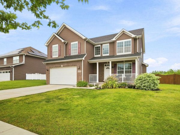 1425 S Saddlebrook Lane , Minooka, IL 60447