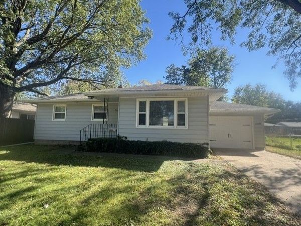 1311 Anthony Place, Camanche, IA 52730