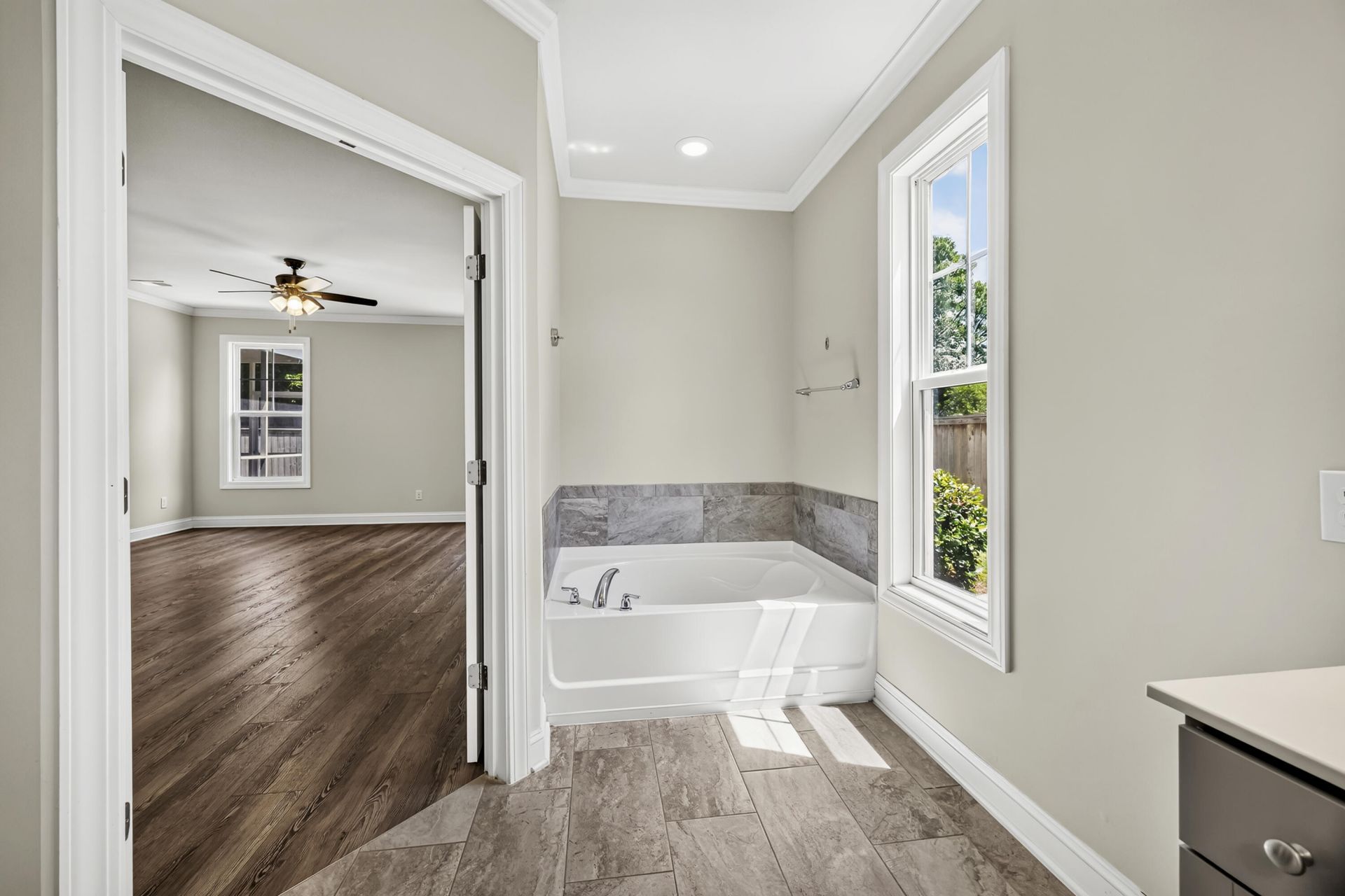 1279 Hammrick Lane Photo 23