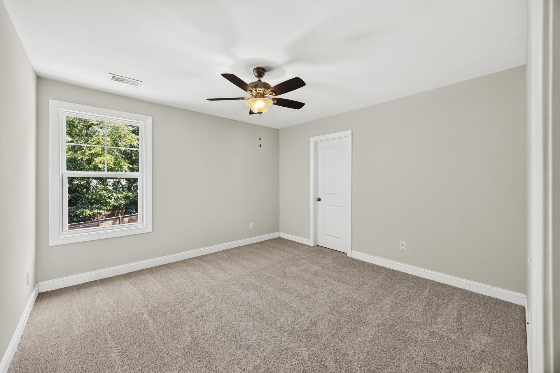 1279 Hammrick Lane Photo 29