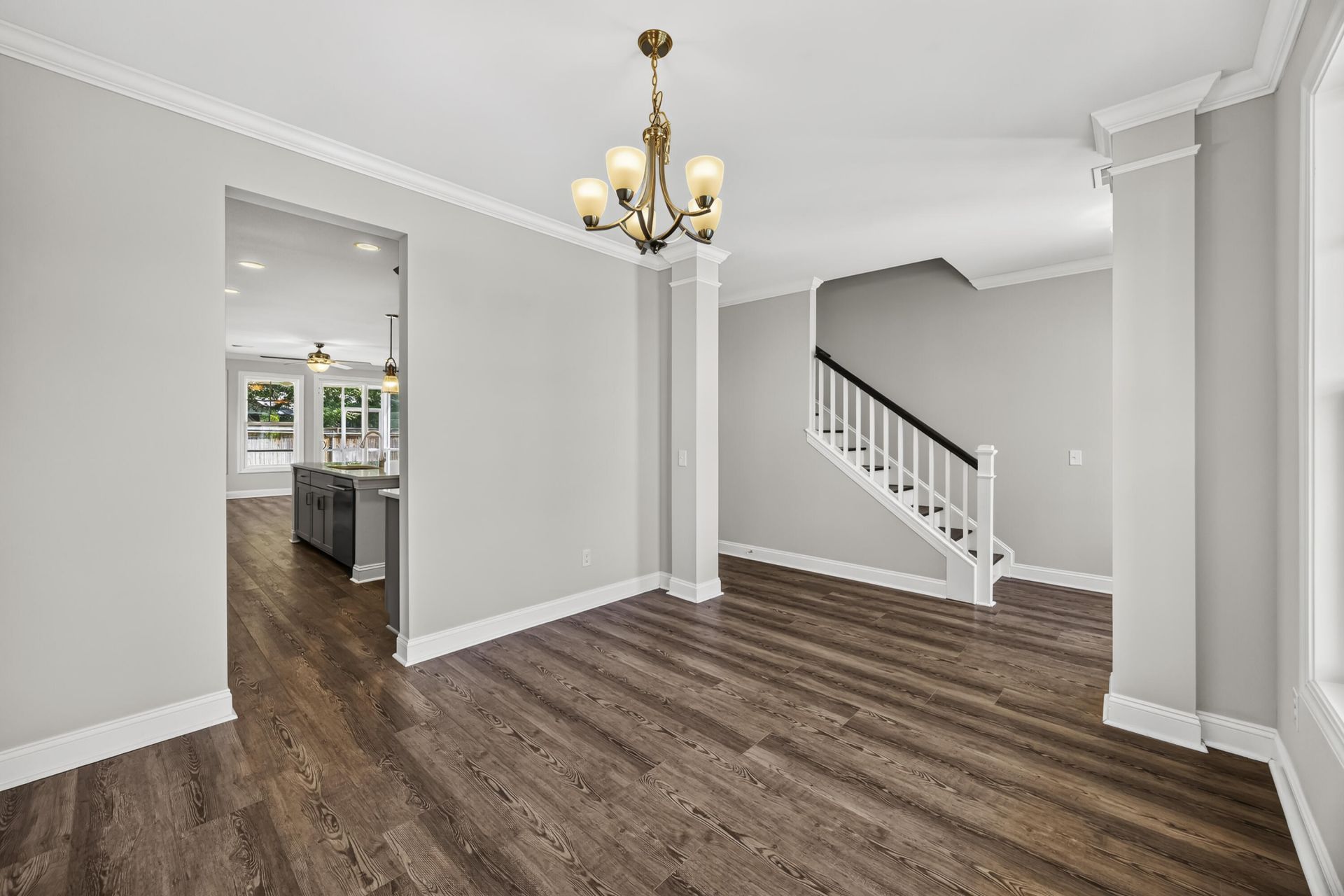 1279 Hammrick Lane Photo 7