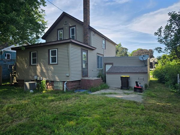 706 E 3rd Street , Fairmont, MN 56031
