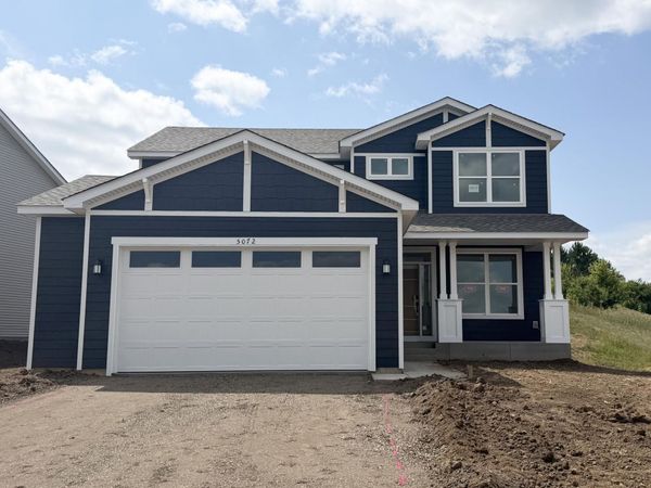 5072 Windlass Drive, Woodbury, MN 55129