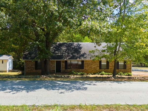 3015 Debra, Batesville, AR 72501