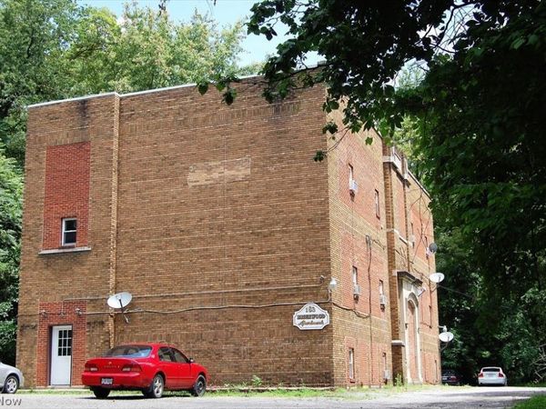 183 Woodmont Avenue, Unit 2, Steubenville, OH 43952