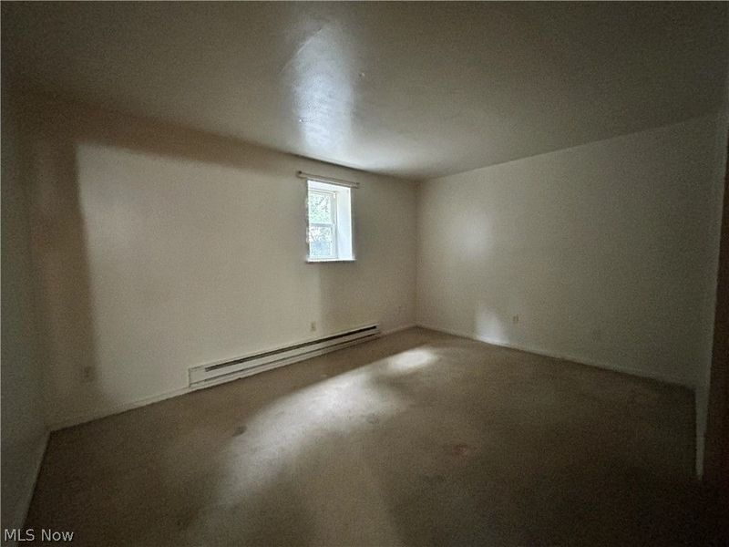 183 Woodmont Avenue, Unit 2, Steubenville, OH 43952 Photo 5