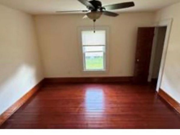 5520 WOODLAWN Place , New Orleans, LA 70124