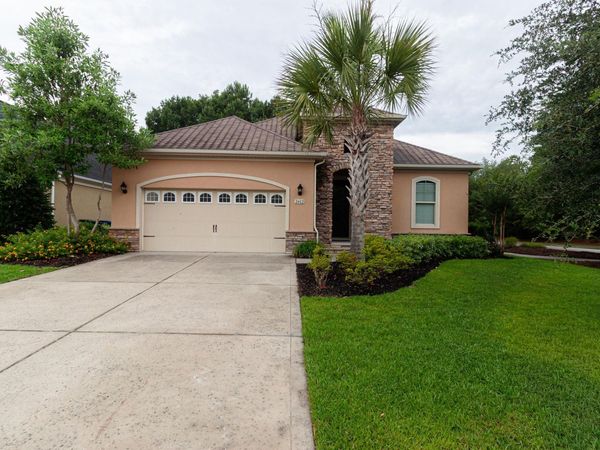 2402 Via Palma Dr., North Myrtle Beach, SC 29582