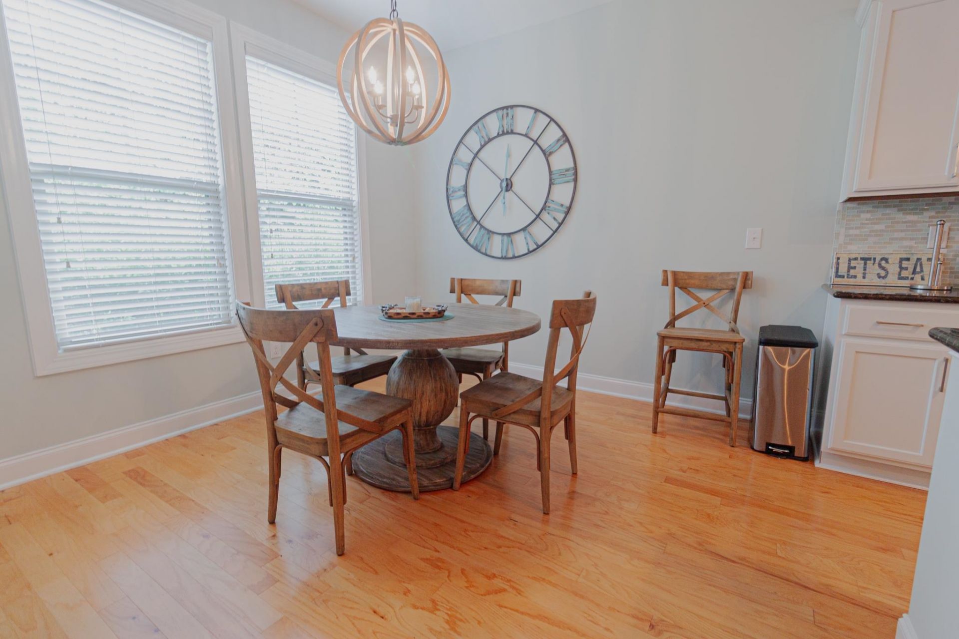 2402 Via Palma Dr. Photo 10