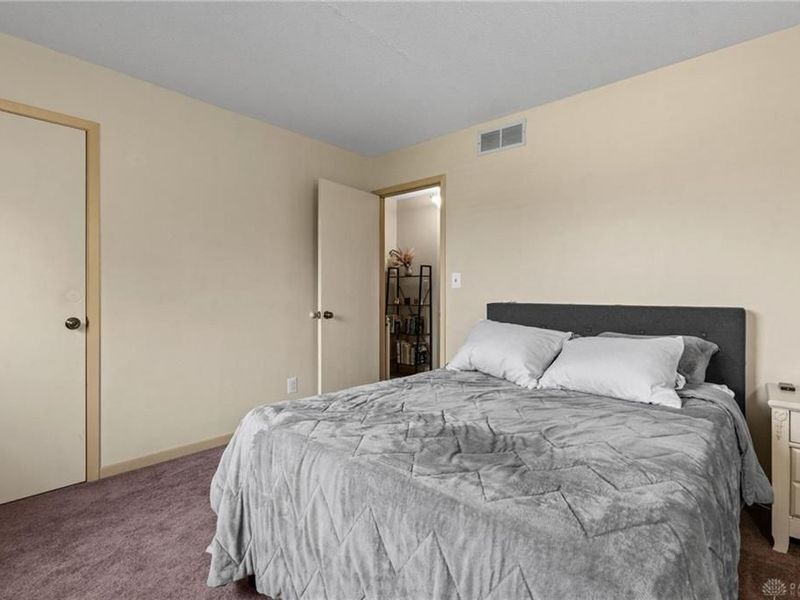 7827 Port Circle, Centerville, OH 45459 Photo 15