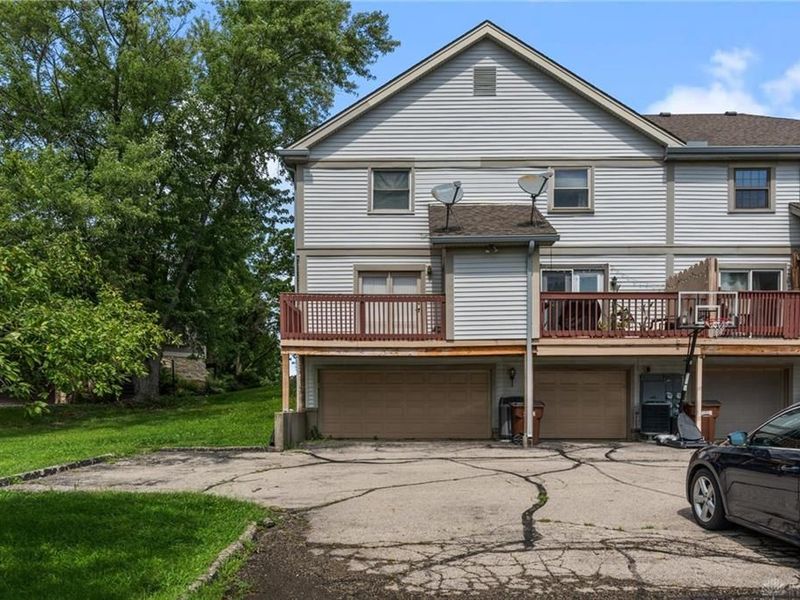 7827 Port Circle, Centerville, OH 45459 Photo 23