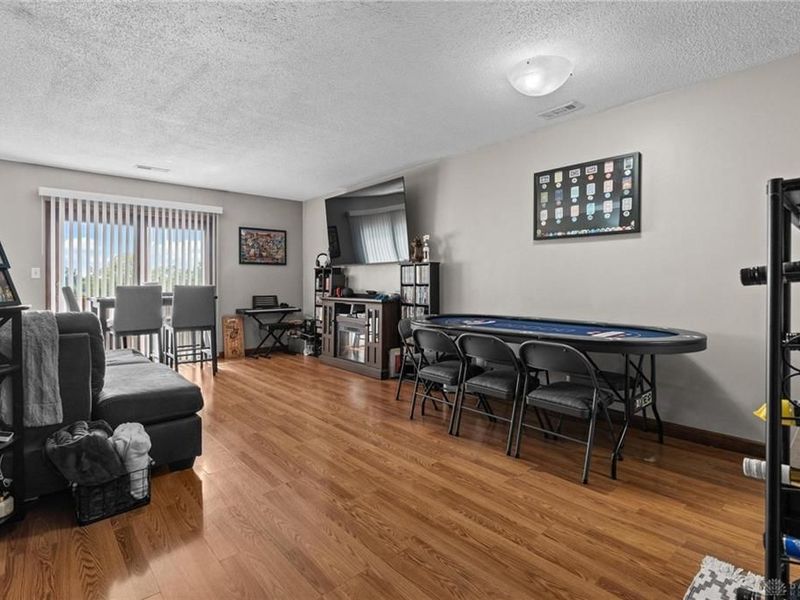 7827 Port Circle, Centerville, OH 45459 Photo 4