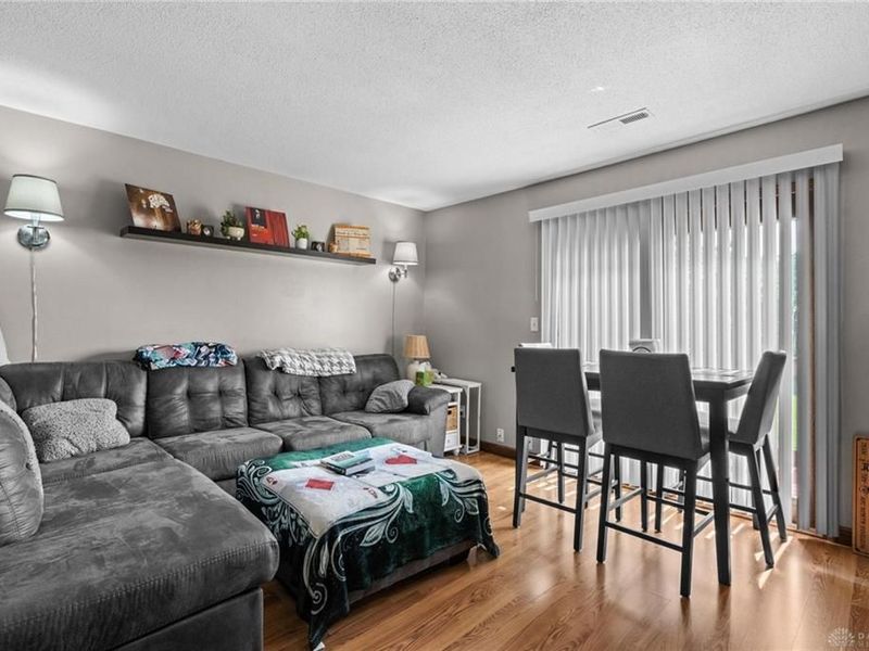 7827 Port Circle, Centerville, OH 45459 Photo 6