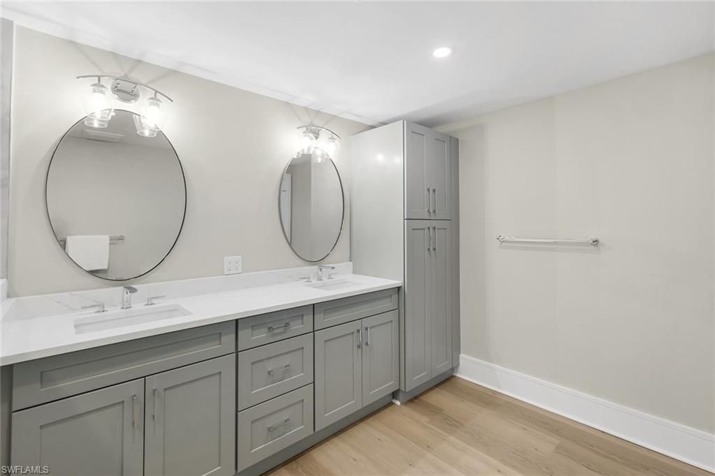 6075 Pelican Bay Blvd, Unit 104, Naples, FL 34108 Photo