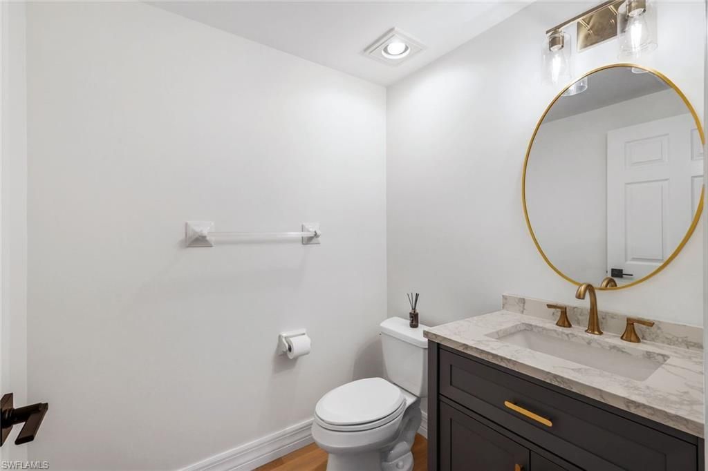 6075 Pelican Bay Blvd, Unit 104, Naples, FL 34108 Photo