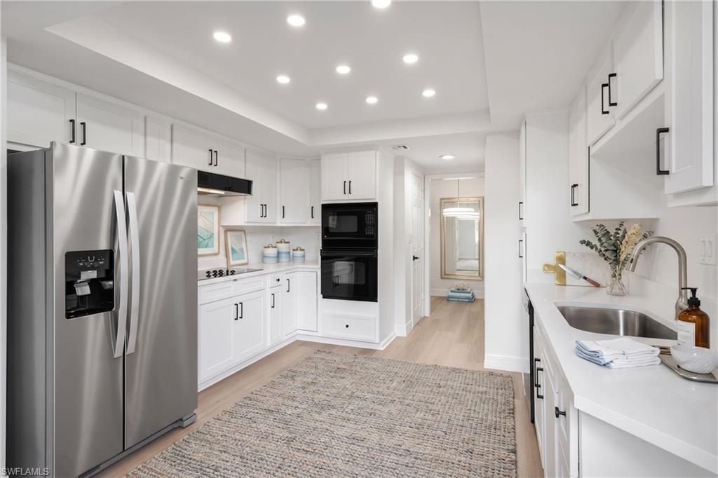 6075 Pelican Bay Blvd, Unit 104, Naples, FL 34108 Photo