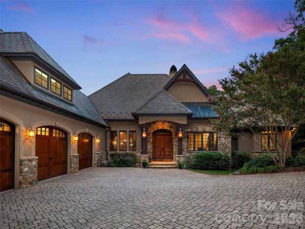 1812 Bella Vista Court , Arden, NC 28704